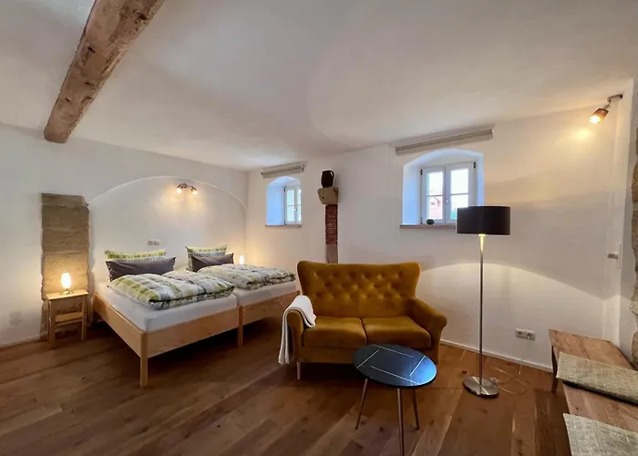 Residenz Nr.6 *